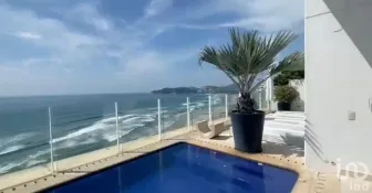 NEX-111145 - Departamento en Venta, con 4 recamaras, con 5 baños, con 459 m2 de construcción en Playa Diamante, CP 39897, Guerrero.