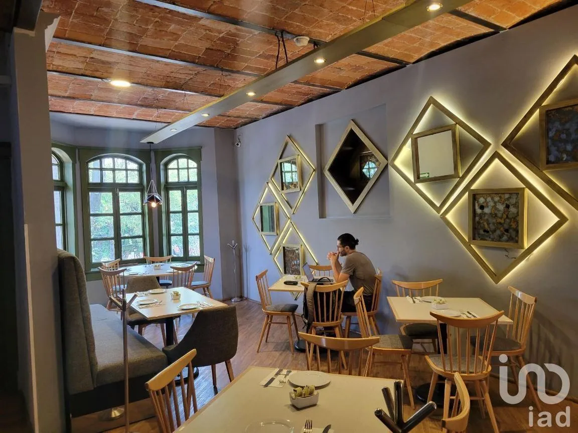 Casa en Venta en Roma Norte, Cuauhtémoc, Ciudad de México | NEX-228427 | iad México | Foto 7 de 30