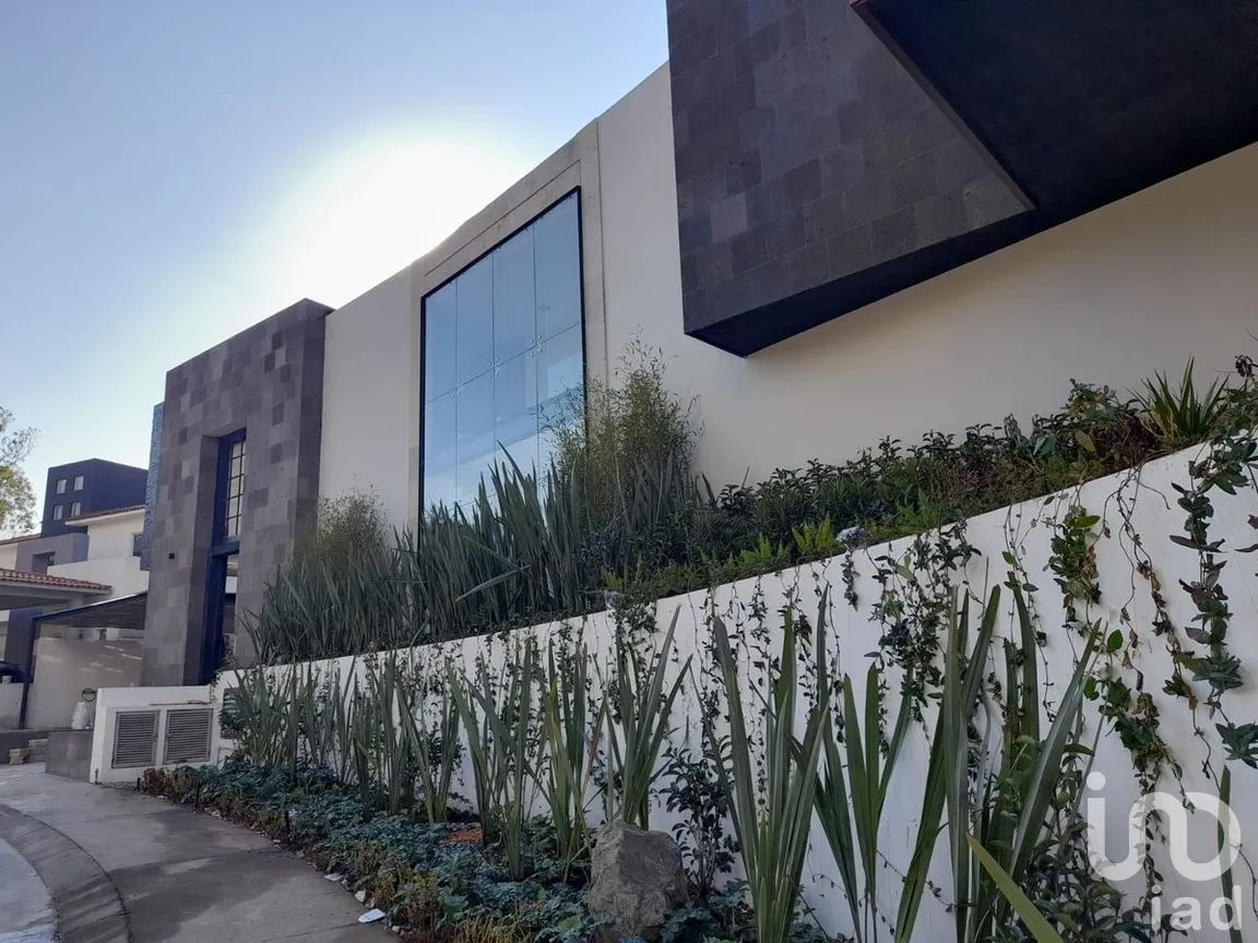Casa en Venta en Bosque Real, Huixquilucan, Estado de México | NEX-269599 | iad México | Foto 2 de 29
