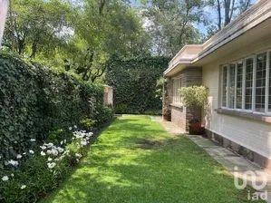 NEX-271228 - Casa en Venta, con 4 recamaras, con 3 baños, con 550 m2 de construcción en Lomas de Chapultepec III Sección, CP 11000, Ciudad de México.