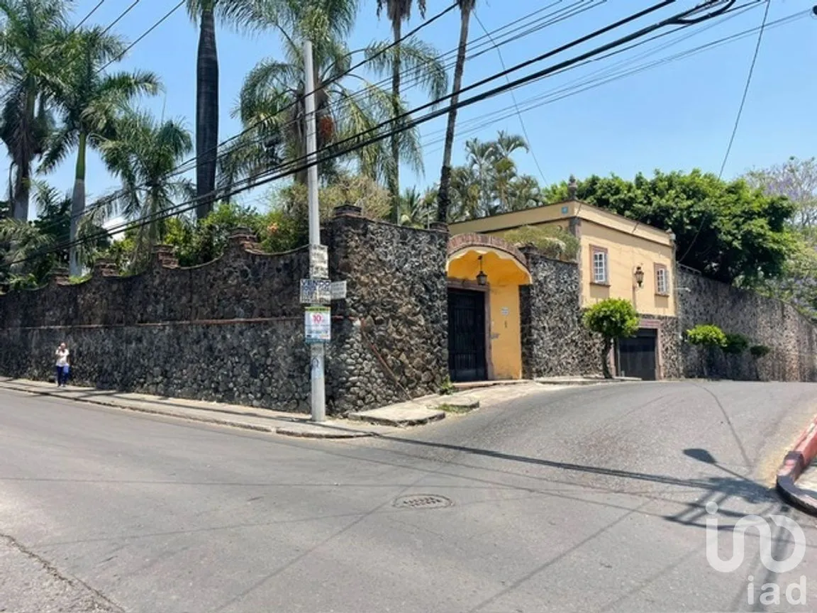 Casa en Venta en Acapatzingo, Cuernavaca, Morelos | NEX-273367 | iad México | Foto 2 de 50