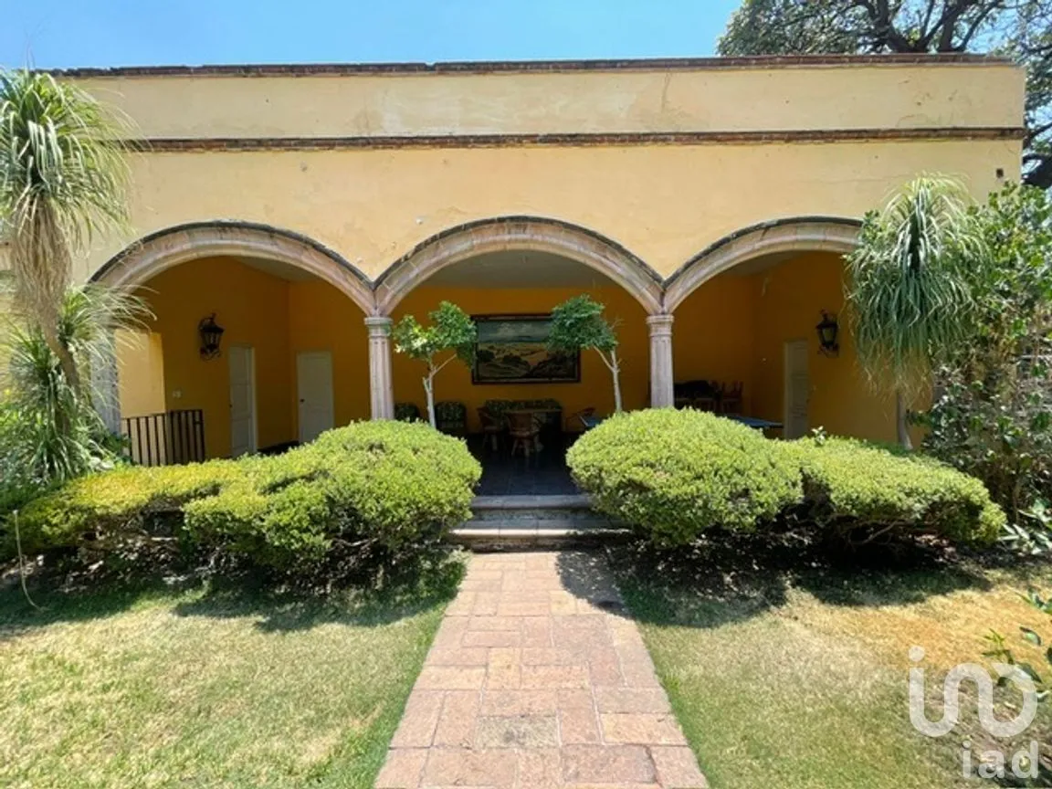Casa en Venta en Acapatzingo, Cuernavaca, Morelos | NEX-273367 | iad México | Foto 3 de 50