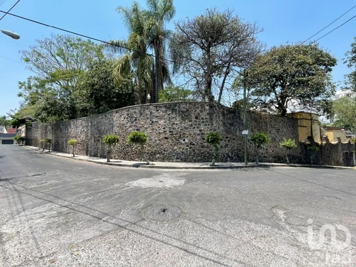 Casa en Venta en Acapatzingo, Cuernavaca, Morelos | NEX-273367 | iad México | Foto 1 de 50