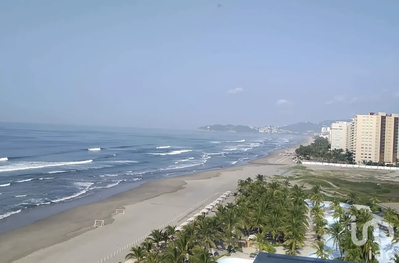 Departamento en Venta en Playa Diamante, Acapulco de Juárez, Guerrero | NEX-281904 | iad México | Foto 2 de 21