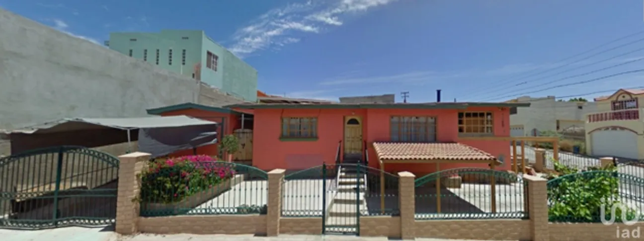Casa en Venta en Los Olivos, Ensenada, Baja California | NEX-105233 | iad México | Foto 2 de 2