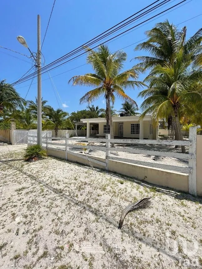 Casa en Venta en Chicxulub Puerto, Progreso, Yucatán | NEX-229945 | iad México | Foto 3 de 27