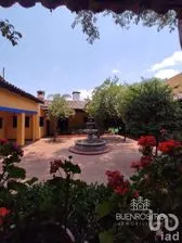 NEX-201885 - Casa en Renta, con 4 recamaras, con 4 baños, con 200 m2 de construcción en Valle de Bravo, CP 51200, Estado De México.
