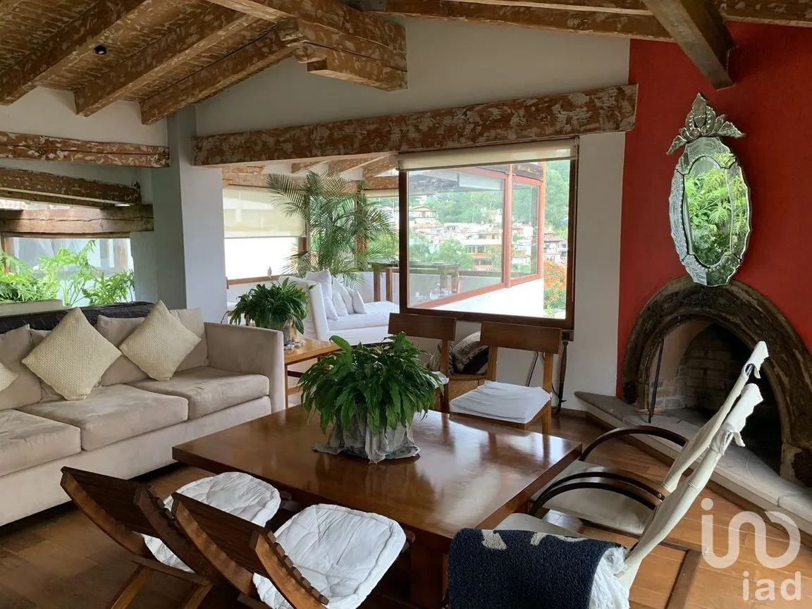 Casa en Renta en Valle de Bravo, Valle de Bravo, Estado De México | NEX-227235 | iad México | Foto 3 de 18