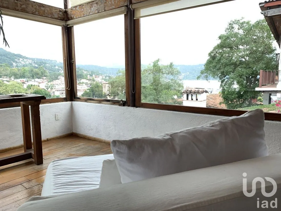 Casa en Renta en Valle de Bravo, Valle de Bravo, Estado De México | NEX-227235 | iad México | Foto 10 de 18