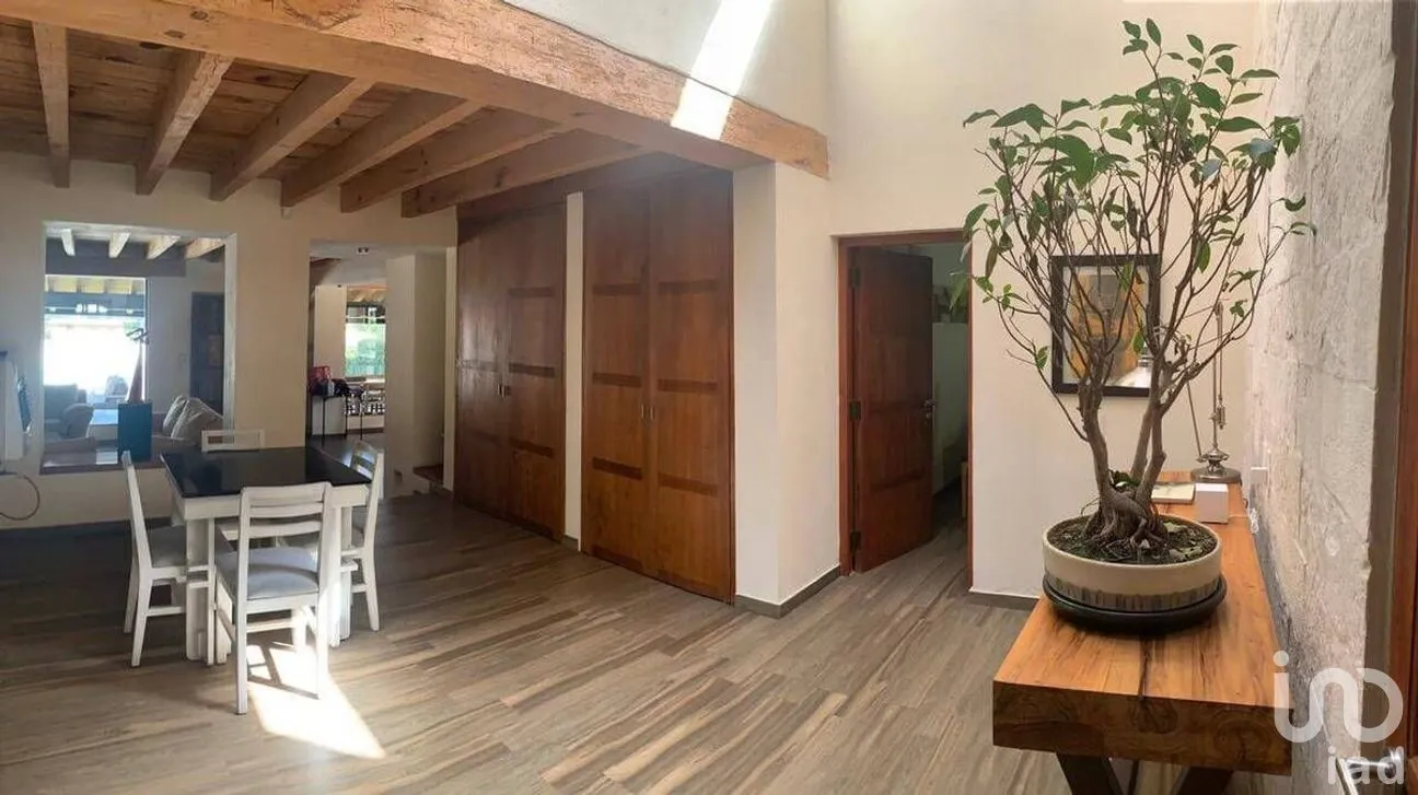 Casa en Venta en Avándaro, Valle de Bravo, Estado De México | NEX-227236 | iad México | Foto 15 de 35