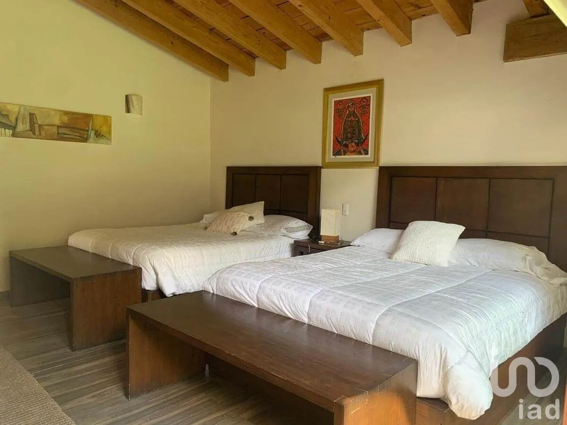 Casa en Venta en Avándaro, Valle de Bravo, Estado De México | NEX-227236 | iad México | Foto 22 de 35