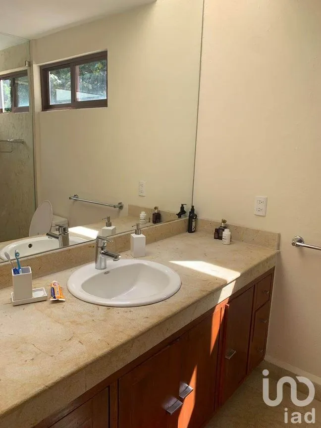 Casa en Venta en Avándaro, Valle de Bravo, Estado De México | NEX-227236 | iad México | Foto 27 de 35
