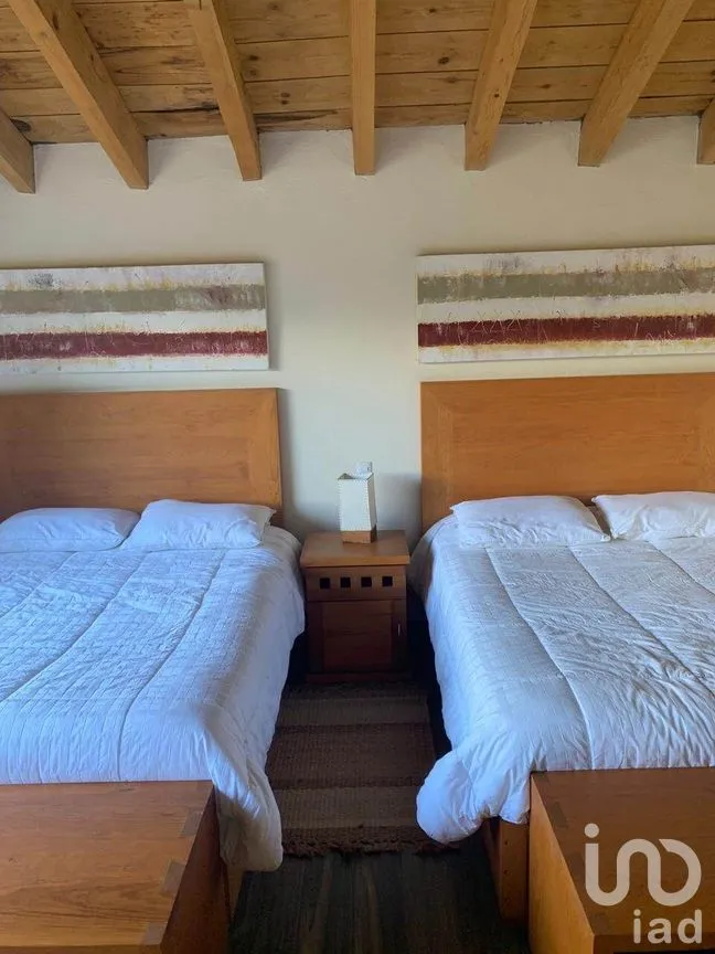 Casa en Venta en Avándaro, Valle de Bravo, Estado De México | NEX-227236 | iad México | Foto 31 de 35