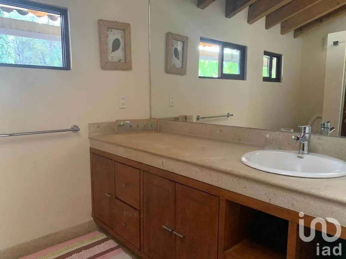 Casa en Venta en Avándaro, Valle de Bravo, Estado De México | NEX-227236 | iad México | Foto 34 de 35