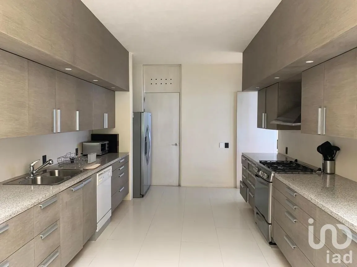 Casa en Venta en La Peña, Valle de Bravo, Estado De México | NEX-227237 | iad México | Foto 11 de 39