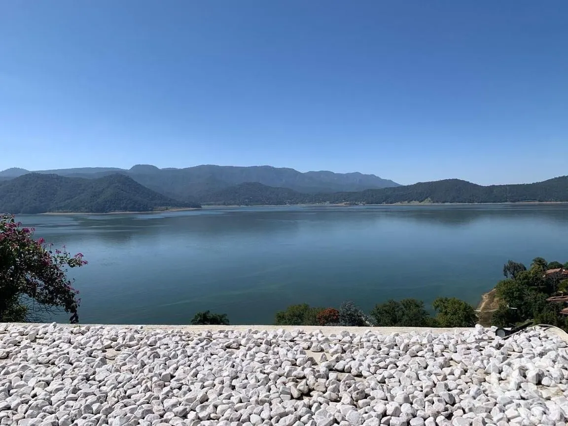 Casa en Venta en La Peña, Valle de Bravo, Estado De México | NEX-227237 | iad México | Foto 39 de 39