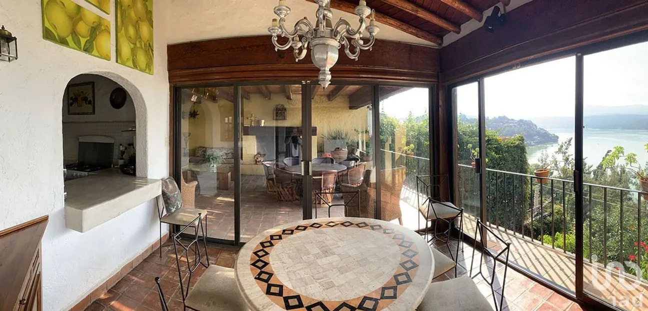 Casa en Venta en La Peña, Valle de Bravo, Estado De México | NEX-227238 | iad México | Foto 15 de 26