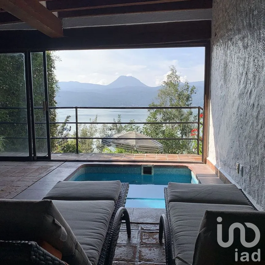 Casa en Venta en La Peña, Valle de Bravo, Estado De México | NEX-227238 | iad México | Foto 20 de 26