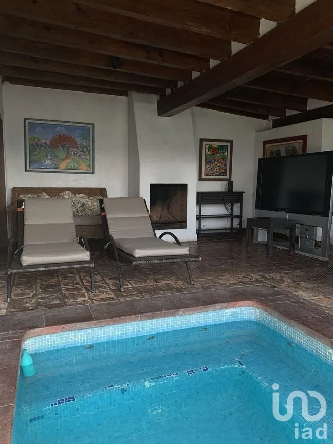 Casa en Venta en La Peña, Valle de Bravo, Estado De México | NEX-227238 | iad México | Foto 22 de 26