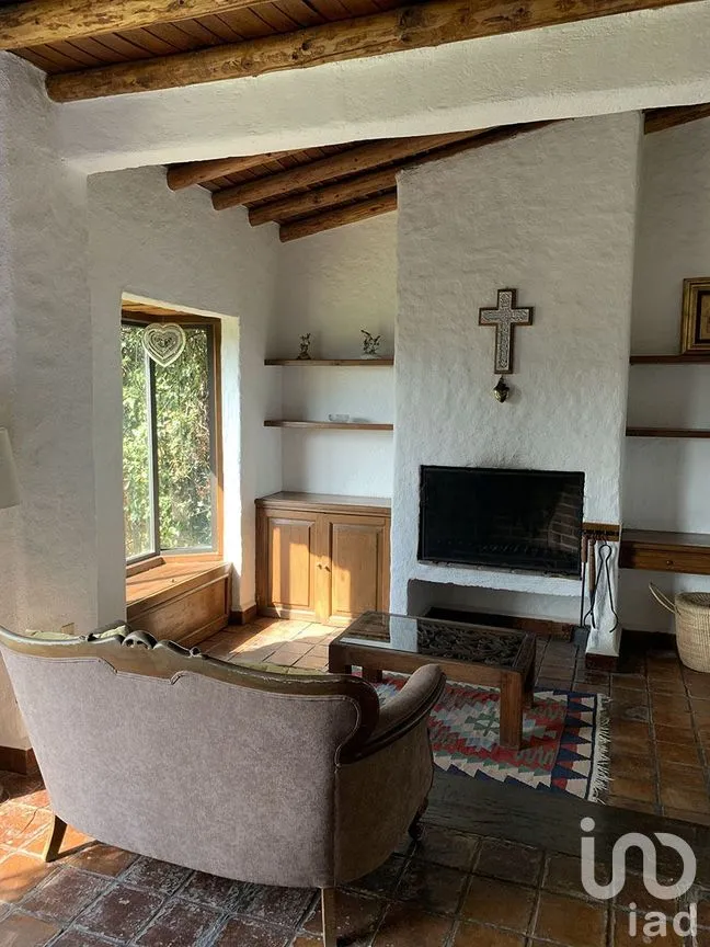 Casa en Venta en La Peña, Valle de Bravo, Estado De México | NEX-227238 | iad México | Foto 6 de 26