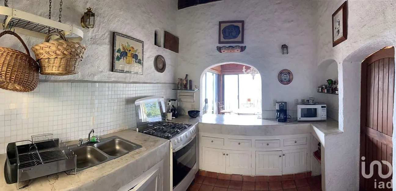 Casa en Venta en La Peña, Valle de Bravo, Estado De México | NEX-227238 | iad México | Foto 7 de 26