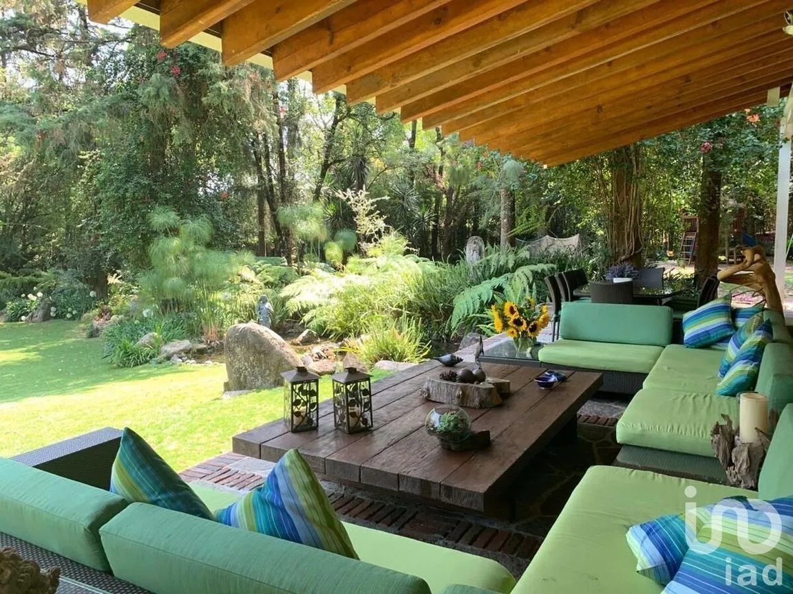 Casa en Venta en Avándaro, Valle de Bravo, Estado De México | NEX-227239 | iad México | Foto 5 de 18