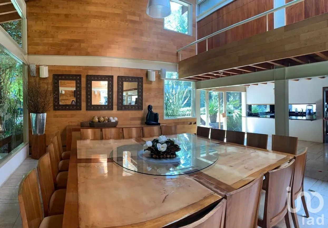 Casa en Venta en Avándaro, Valle de Bravo, Estado De México | NEX-227239 | iad México | Foto 7 de 18