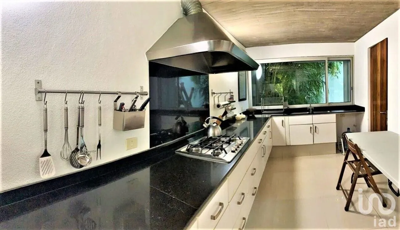 Casa en Venta en Valle de Bravo, Valle de Bravo, Estado De México | NEX-227241 | iad México | Foto 14 de 21