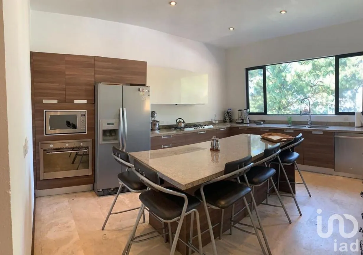 Casa en Venta en Avándaro, Valle de Bravo, Estado De México | NEX-227242 | iad México | Foto 15 de 26