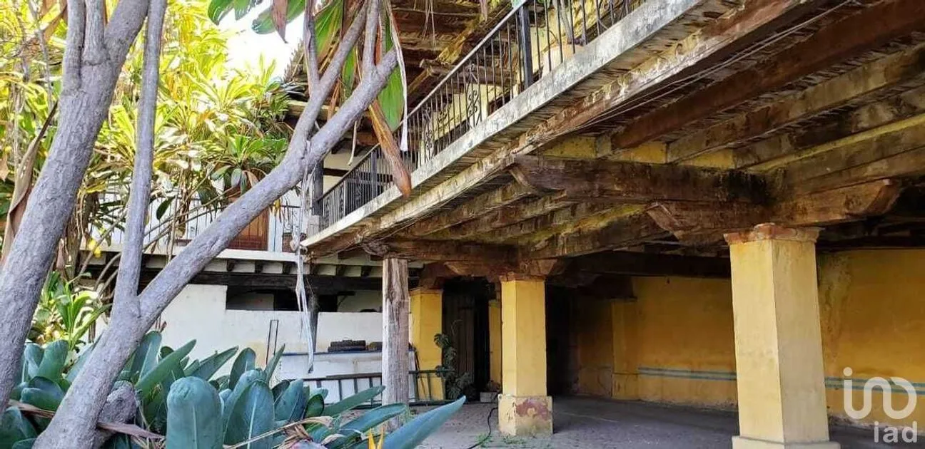 Casa en Venta en Valle de Bravo, Valle de Bravo, Estado De México | NEX-227248 | iad México | Foto 5 de 7