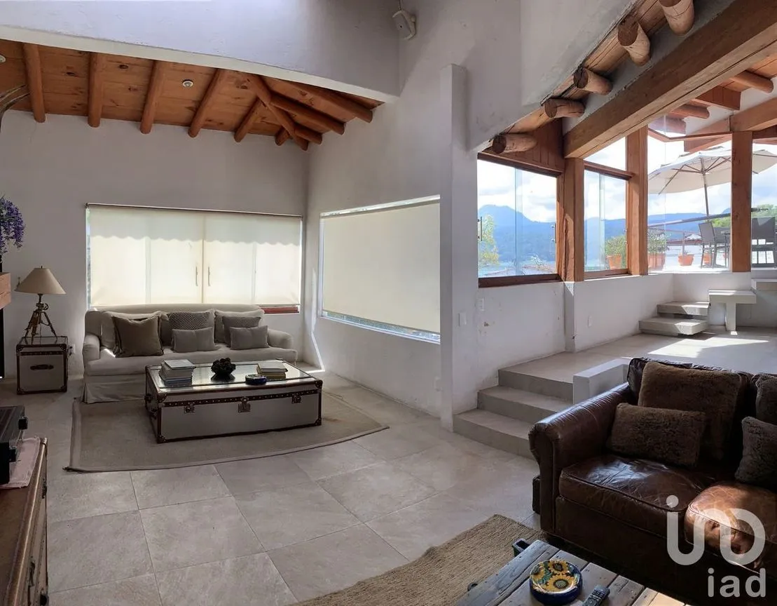 Casa en Renta en Valle de Bravo, Valle de Bravo, Estado De México | NEX-227249 | iad México | Foto 18 de 22