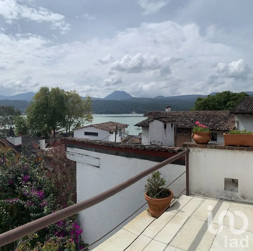 Casa en Renta en Valle de Bravo, Valle de Bravo, Estado De México | NEX-227249 | iad México | Foto 22 de 22