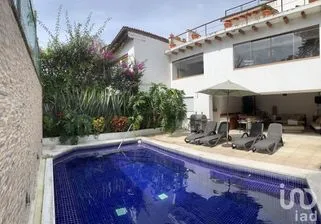 NEX-227250 - Casa en Venta, con 6 recamaras, con 6 baños, con 600 m2 de construcción en Valle de Bravo, CP 51200, Estado De México.