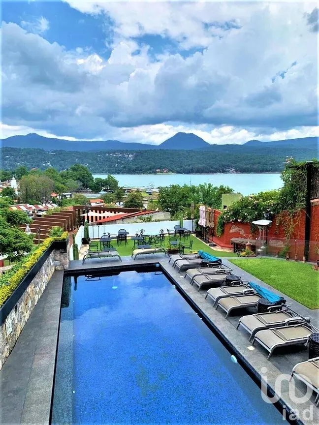 Casa en Venta en Valle de Bravo, Valle de Bravo, Estado De México | NEX-227251 | iad México | Foto 14 de 15