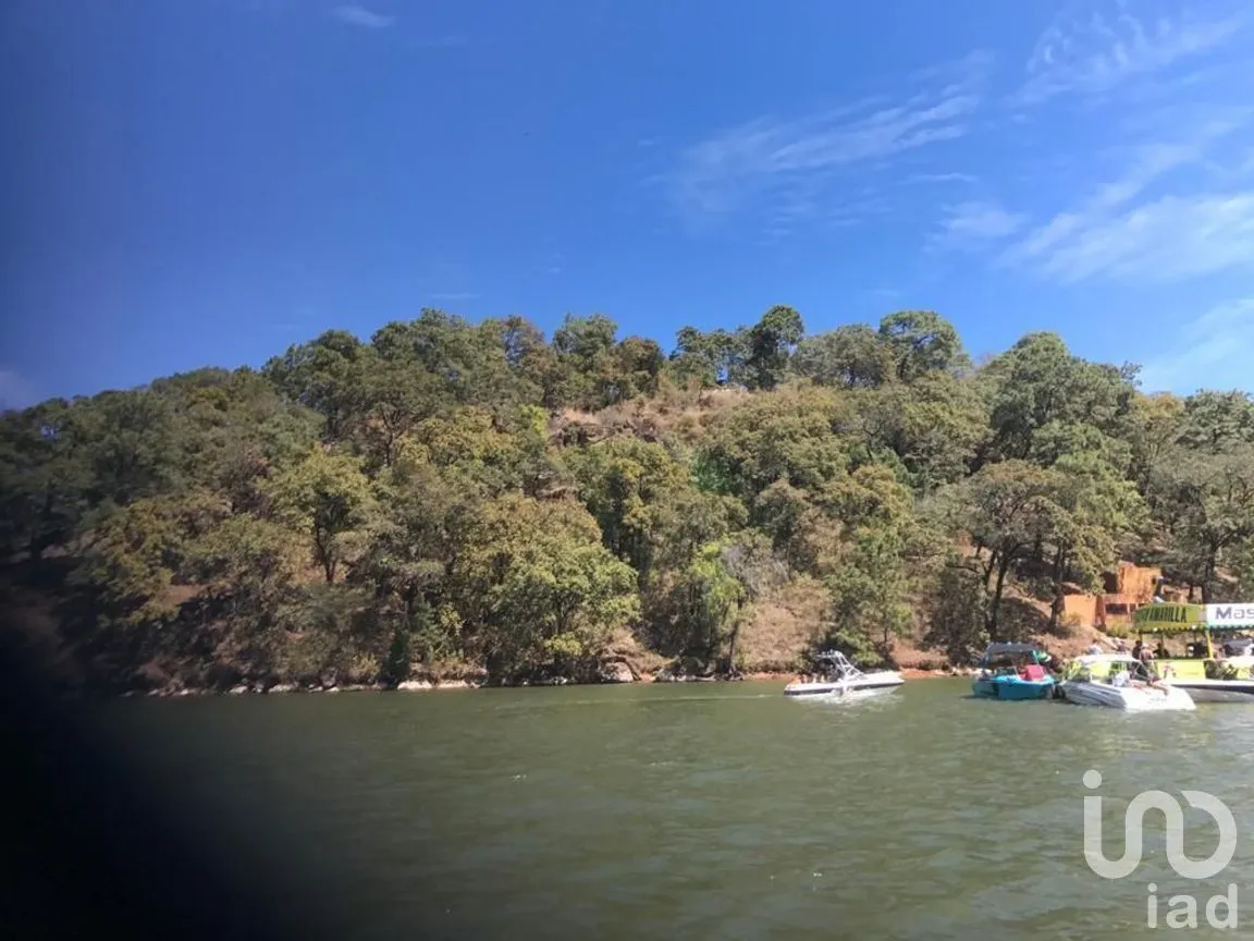Terreno en Venta en Avándaro, Valle de Bravo, Estado De México | NEX-227254 | iad México | Foto 4 de 6
