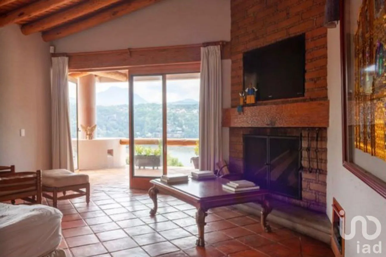 Casa en Venta en Valle de Bravo, Valle de Bravo, Estado De México | NEX-227256 | iad México | Foto 22 de 23