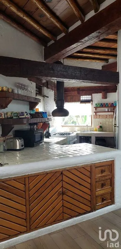 Casa en Renta en Valle de Bravo, Valle de Bravo, Estado De México | NEX-227260 | iad México | Foto 10 de 18