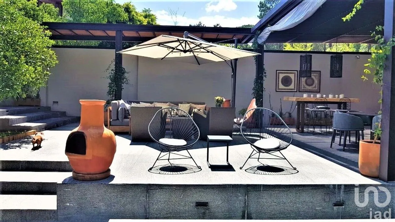 Casa en Venta en Avándaro, Valle de Bravo, Estado De México | NEX-227261 | iad México | Foto 5 de 18