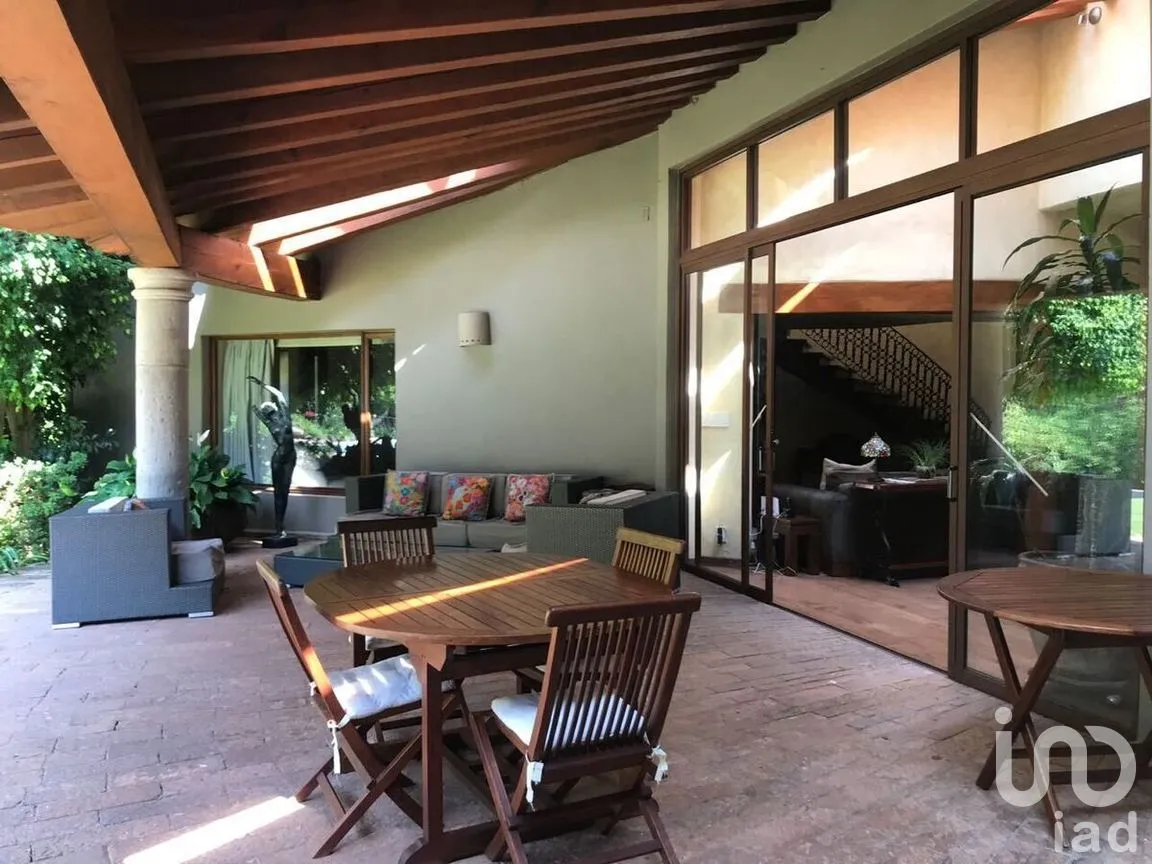 Casa en Venta en Avándaro, Valle de Bravo, Estado De México | NEX-227262 | iad México | Foto 12 de 47