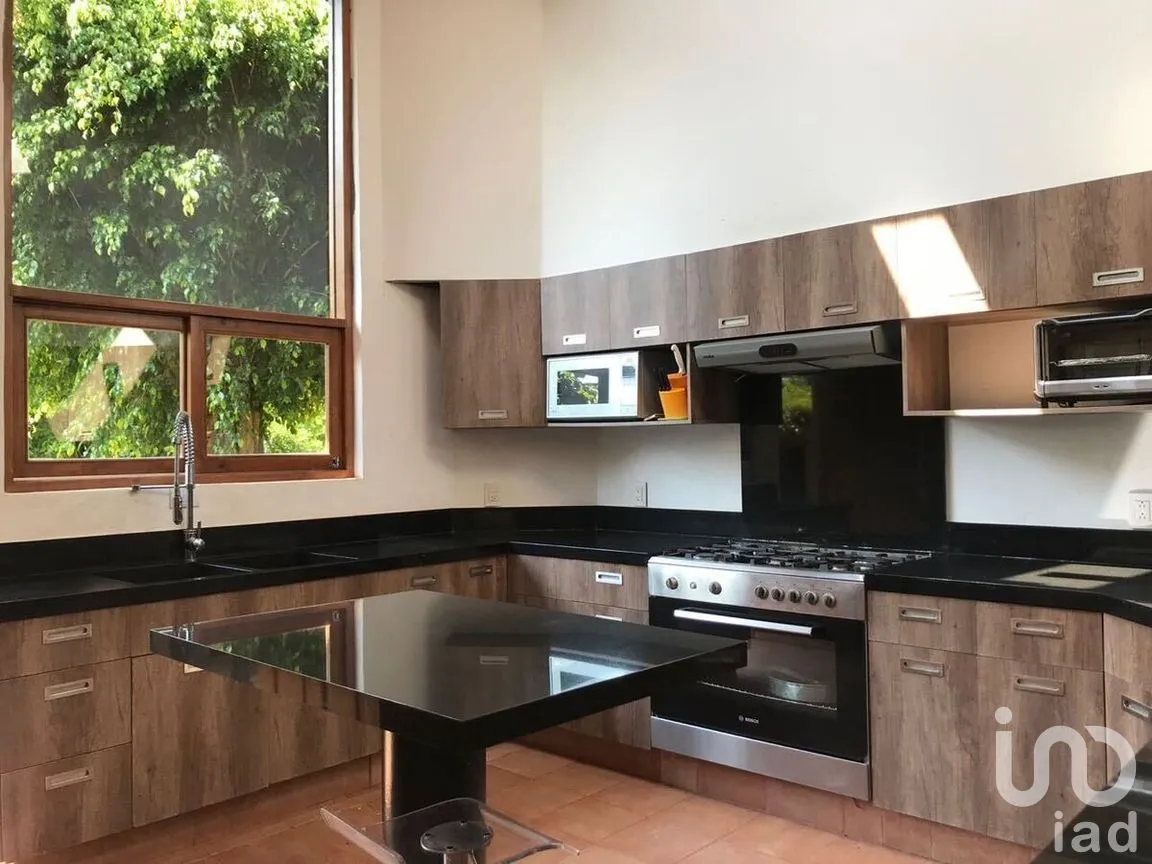 Casa en Venta en Avándaro, Valle de Bravo, Estado De México | NEX-227262 | iad México | Foto 14 de 47