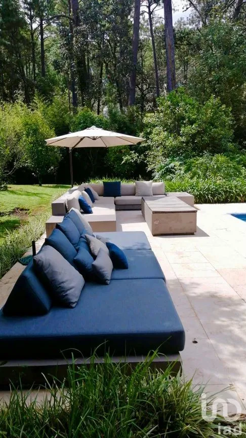 Casa en Venta en Avándaro, Valle de Bravo, Estado De México | NEX-227262 | iad México | Foto 8 de 47