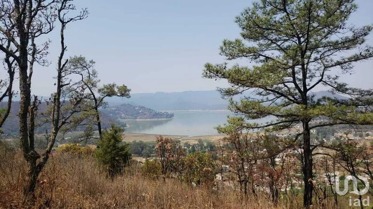 Terreno en Venta en Valle de Bravo, Valle de Bravo, Estado De México | NEX-227274 | iad México | Foto 1 de 14