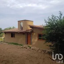 NEX-227278 - Casa en Renta, con 3 recamaras, con 3 baños en Valle de Bravo, CP 51200, Estado De México.