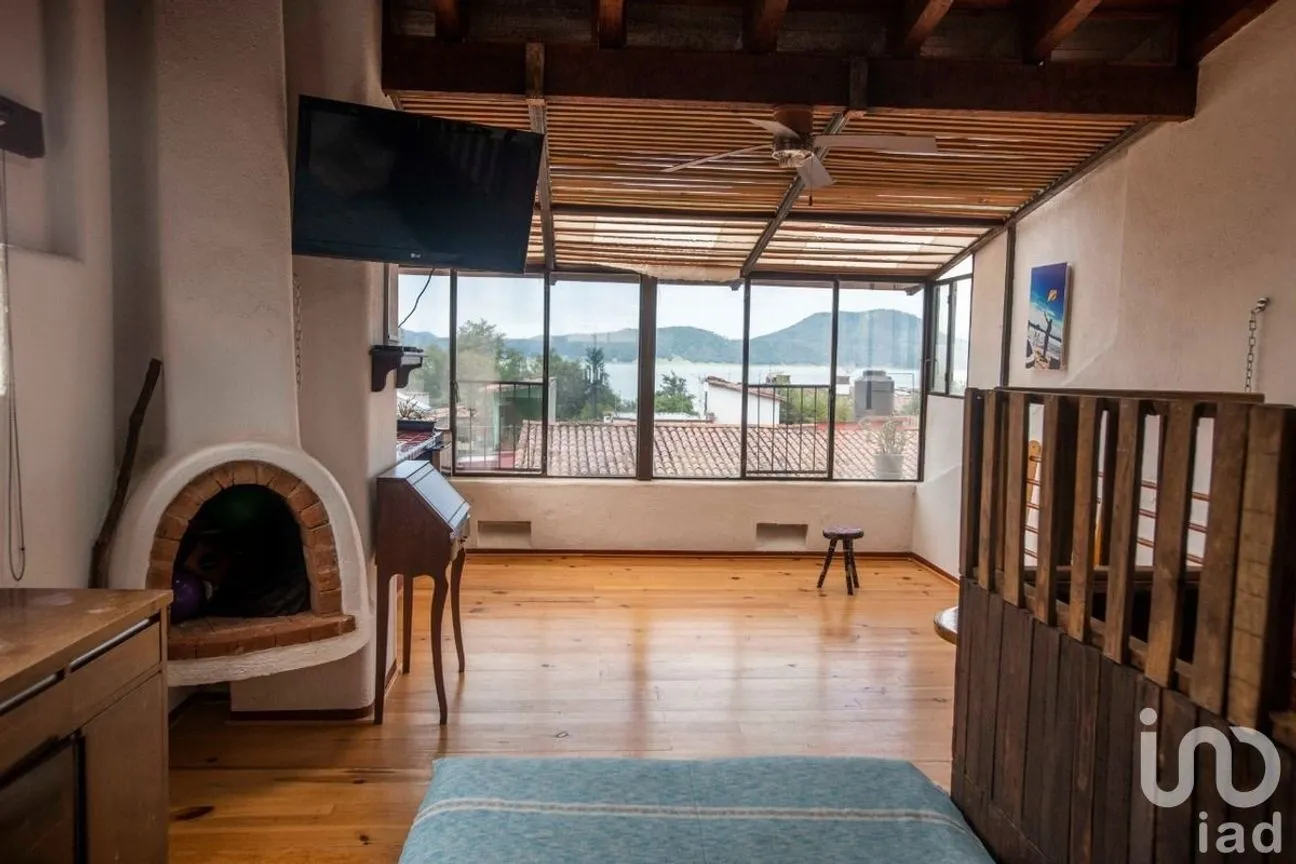 Casa en Renta en Valle de Bravo, Valle de Bravo, Estado De México | NEX-227297 | iad México | Foto 13 de 17