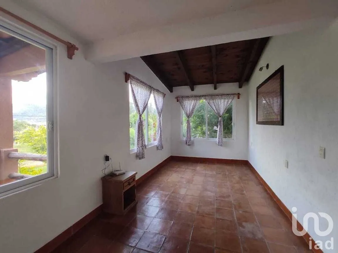 Casa en Renta en San Gaspar, Valle de Bravo, Estado De México | NEX-227298 | iad México | Foto 12 de 19