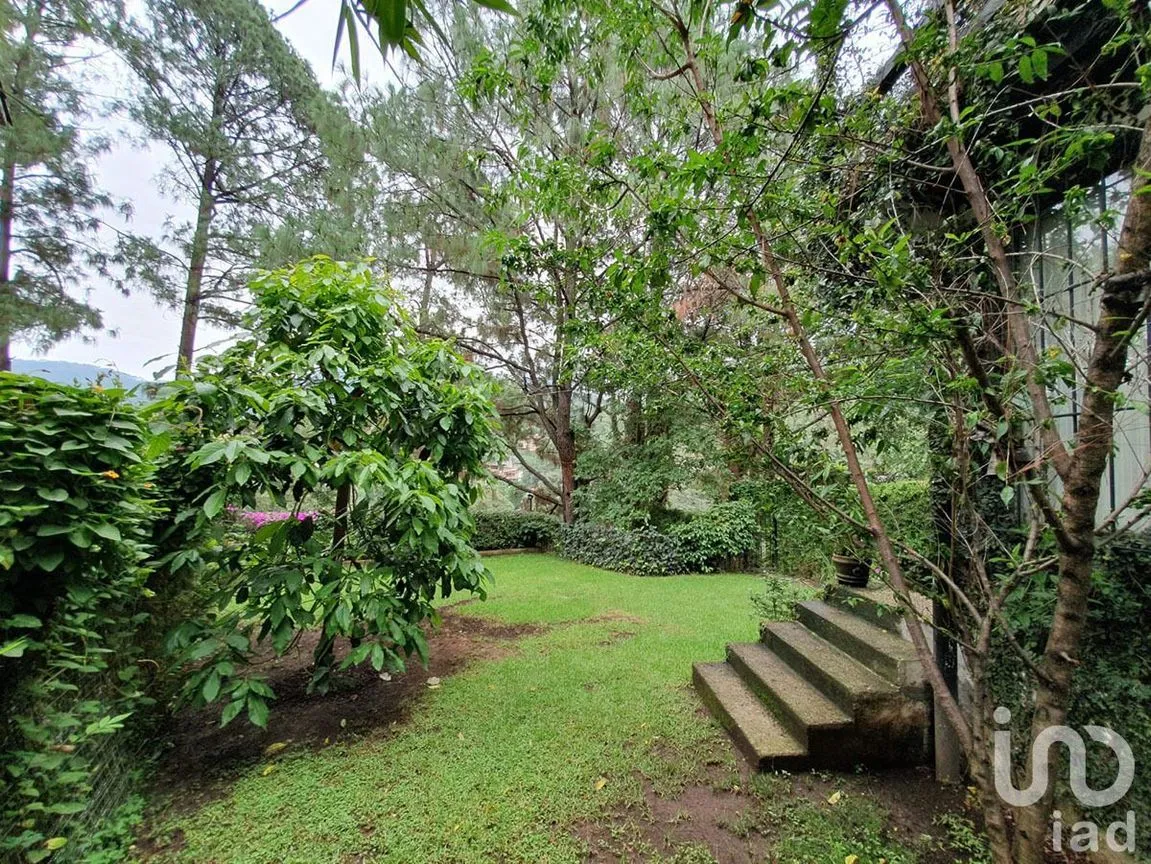 Casa en Venta en Avándaro, Valle de Bravo, Estado De México | NEX-227300 | iad México | Foto 5 de 24