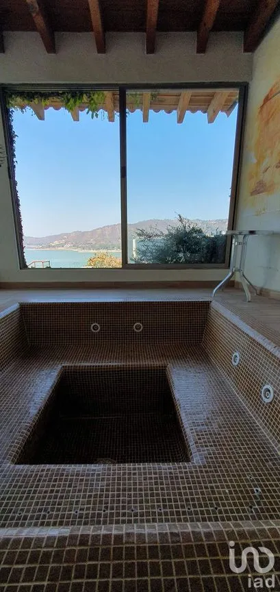 Casa en Venta en Valle de Bravo, Valle de Bravo, Estado De México | NEX-227306 | iad México | Foto 21 de 24