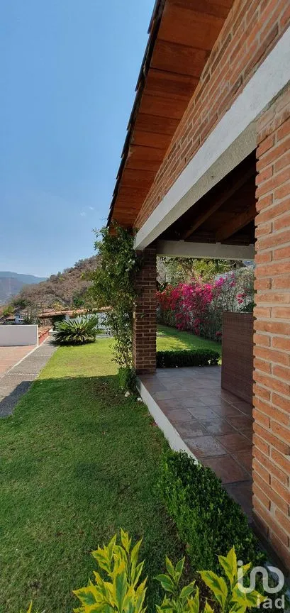 Casa en Venta en Valle de Bravo, Valle de Bravo, Estado De México | NEX-227306 | iad México | Foto 24 de 24