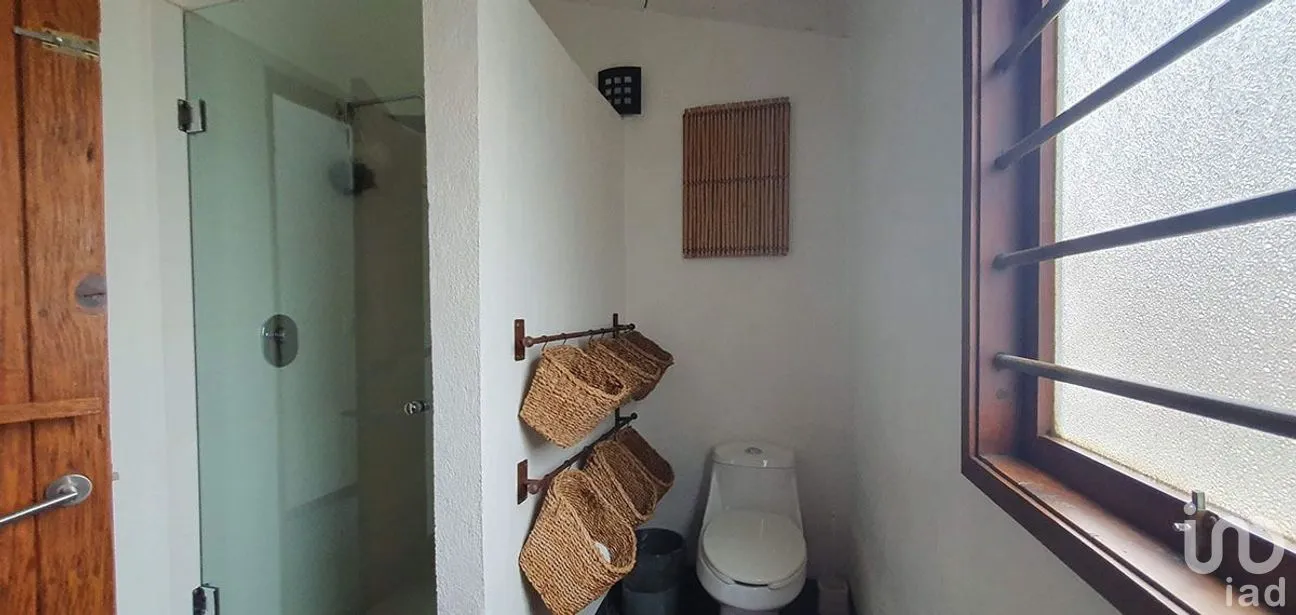 Casa en Venta en Avándaro, Valle de Bravo, Estado De México | NEX-227308 | iad México | Foto 16 de 37