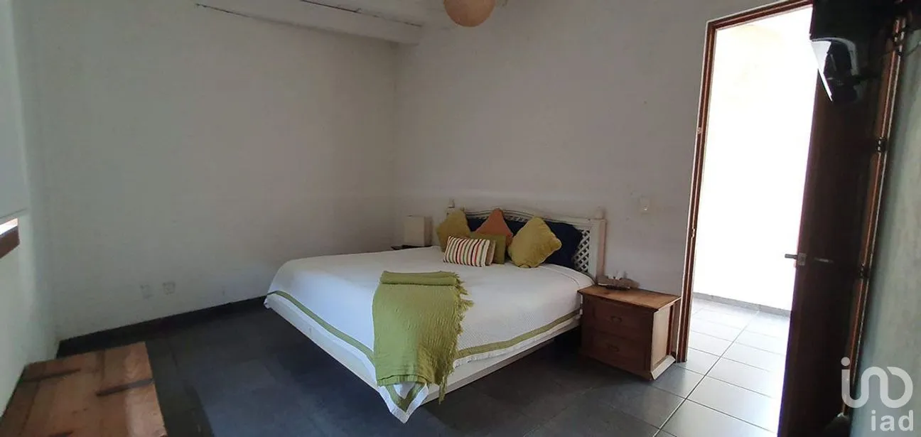 Casa en Venta en Avándaro, Valle de Bravo, Estado De México | NEX-227308 | iad México | Foto 20 de 37